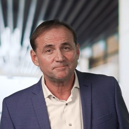 Wes Lewison, middle market business broker